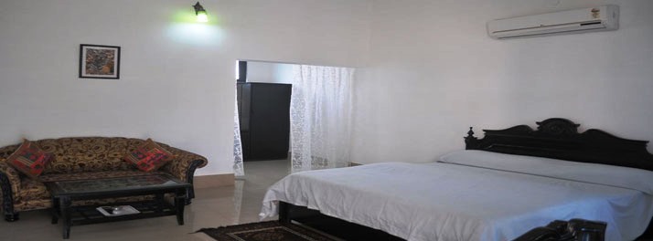 1586/Hotel Kiran Villa Palace - Bharatpur 06.jpg